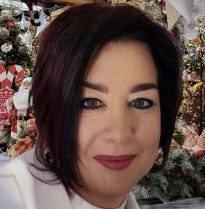 Meet your Posher, Manon